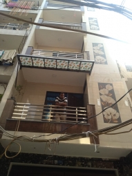 2 BHK Builder Floor for Sale in Mohan Garden, New Delhi