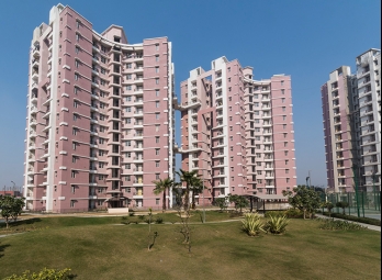 3 BHK Apartment / Flat for Sale in Vrindavan Yojana, Lucknow