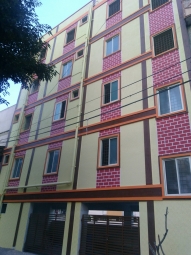 6 BHK Apartment / Flat for Sale in Singasandra, Bangalore