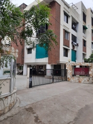 3 BHK Apartment / Flat for Rent in Vasna-Bhayli Road, Vadodara